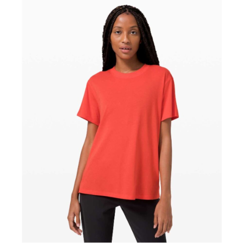 Lululemon All Yours Boyfriend Tee Carnation Red Size 6